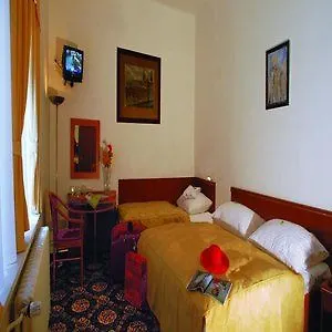 Hotel Club Praha