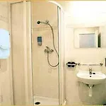 Club Hotel 3*